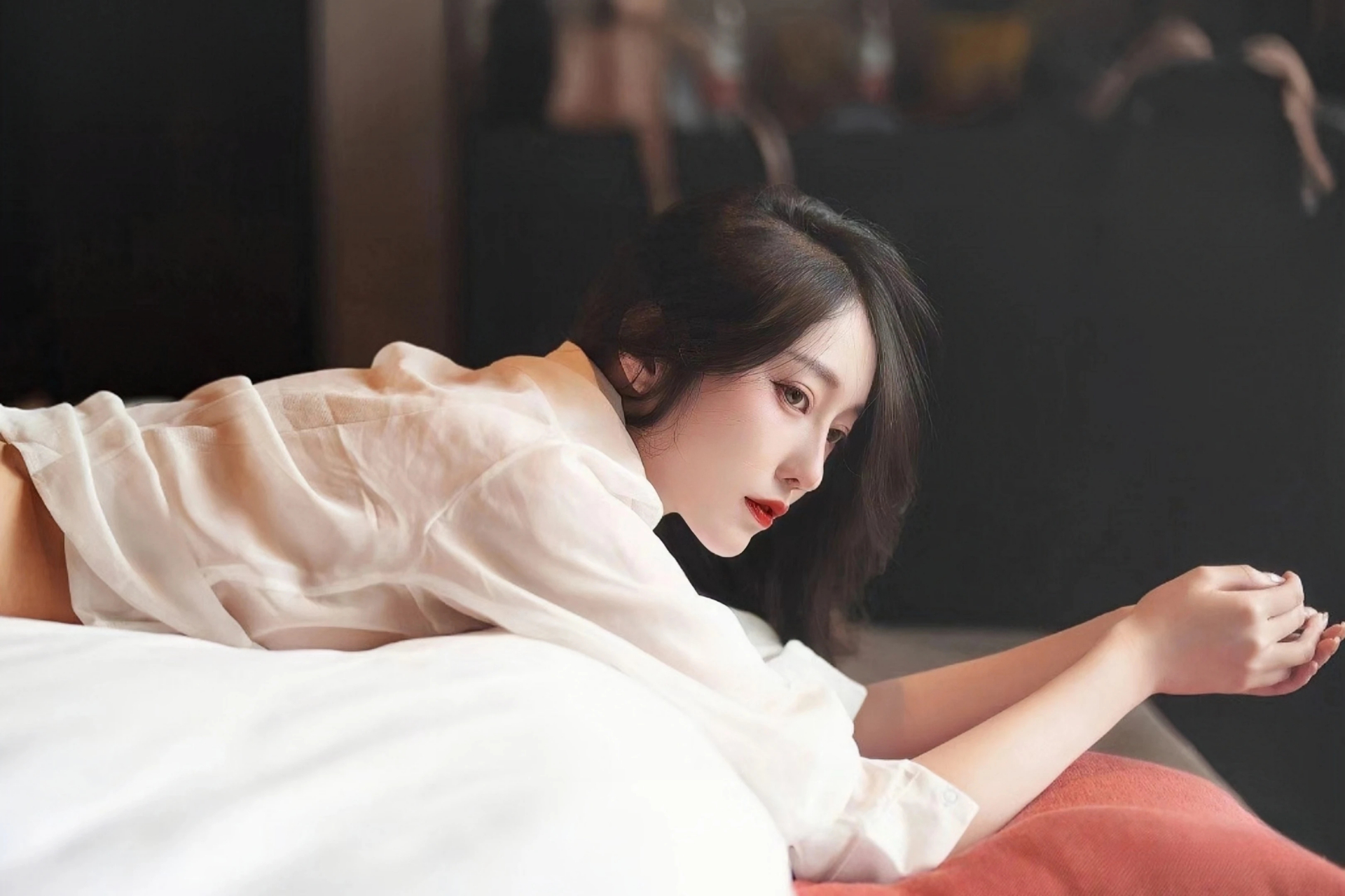 盛夏文旅“热”起来：山水消暑 非遗添彩 文旅融合新场景点燃消费激情